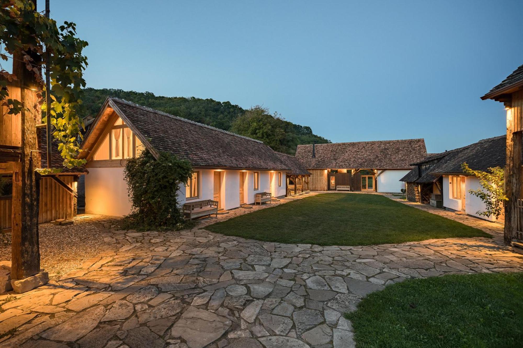 Mesendorf Gasthaus Экстерьер фото